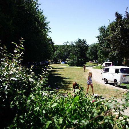 Camping La Bergerie Otel La Chapelle-Achard Dış mekan fotoğraf
