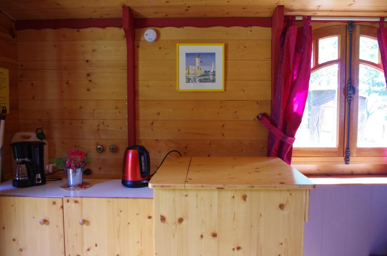 Camping La Bergerie Otel La Chapelle-Achard Dış mekan fotoğraf