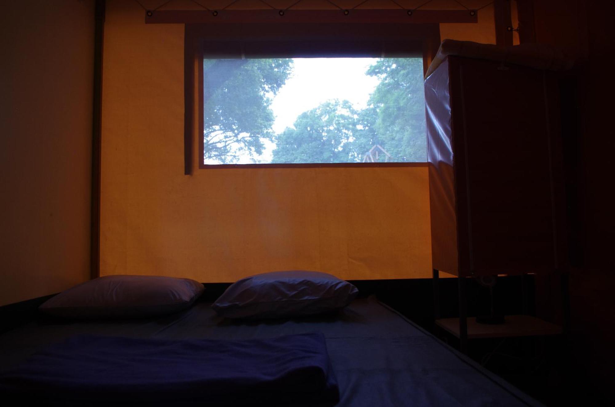 Camping La Bergerie Otel La Chapelle-Achard Oda fotoğraf